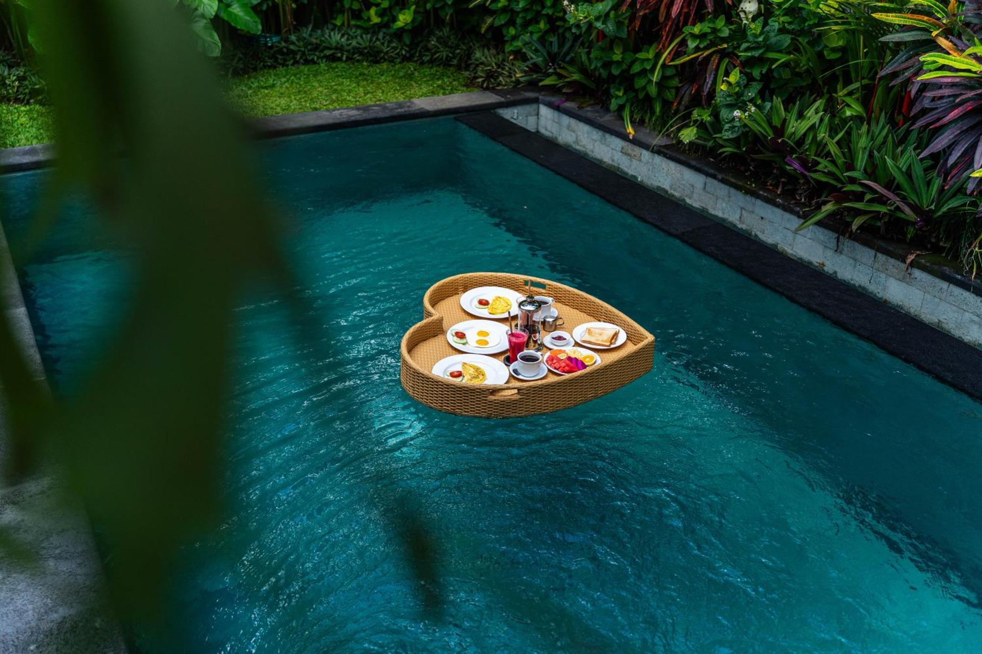 Sawitri Anandhita Luxury Villas ウブド エクステリア 写真